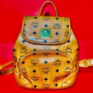 Authentic❣️MCM Cognac Leather Backpack